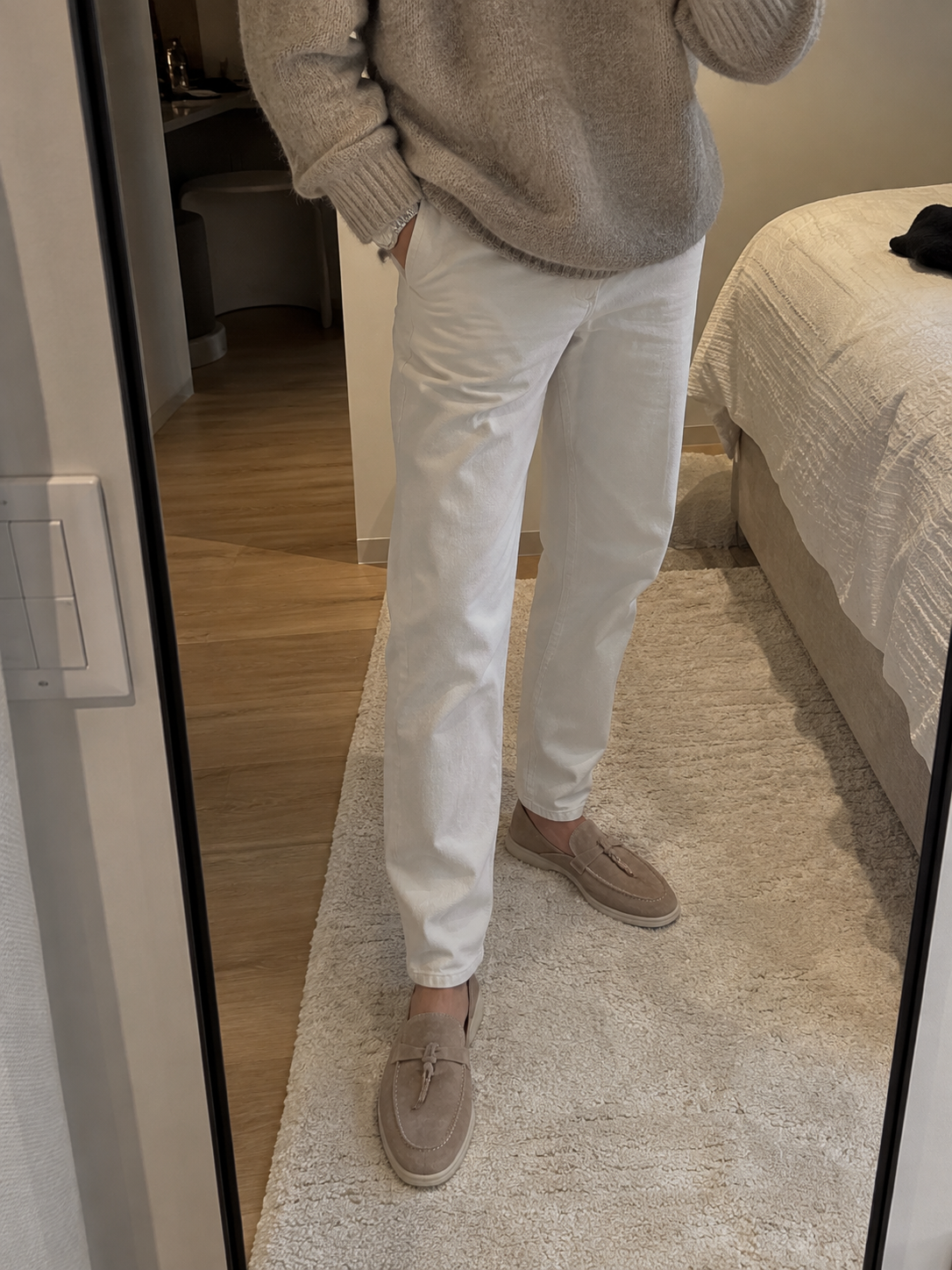Worn by those who love it