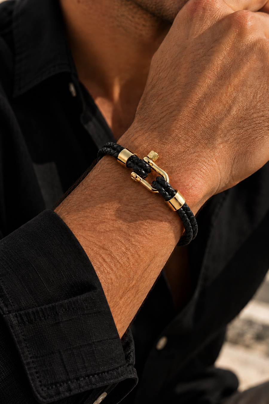 The Anchor Black/Gold Bracelet