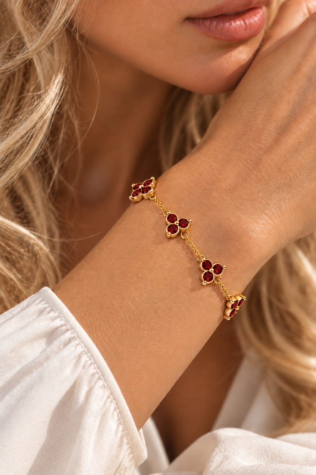 Das Fortuna-Armband in Rot und Gold