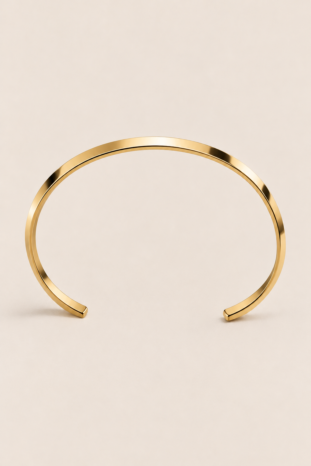 Das Capri Slim Flat Goldarmband
