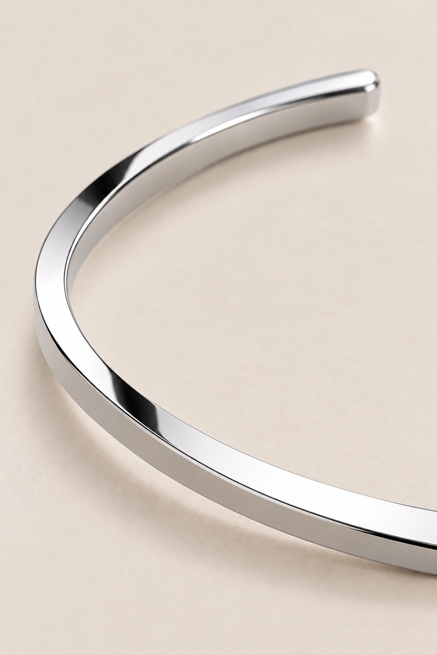 Das Capri Slim Flat Silberarmband