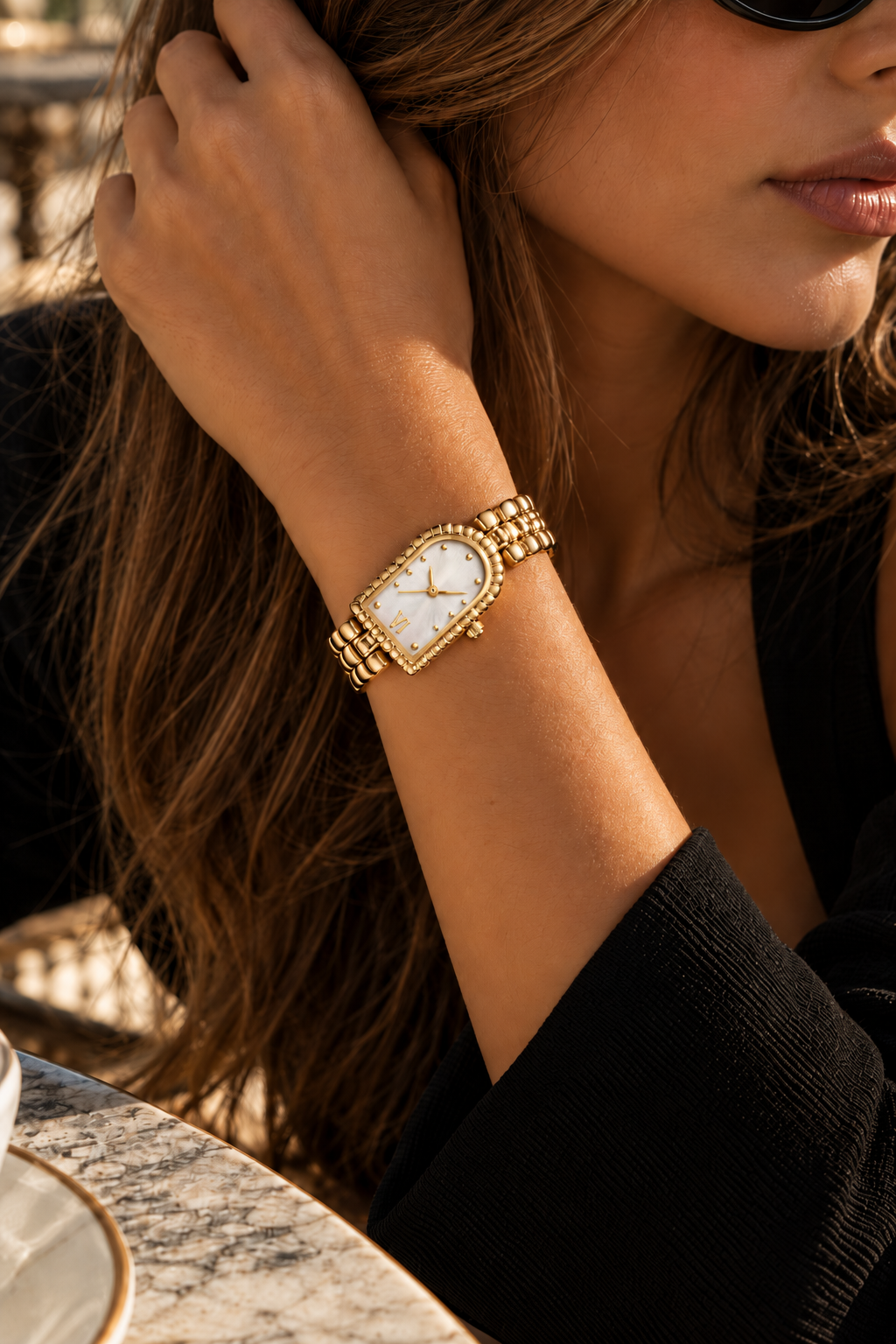 Le bracelet Riviera Light Blue Rose Gold