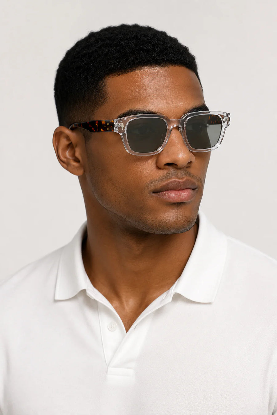 The Monopoli Transparent Leopard Sunglasses