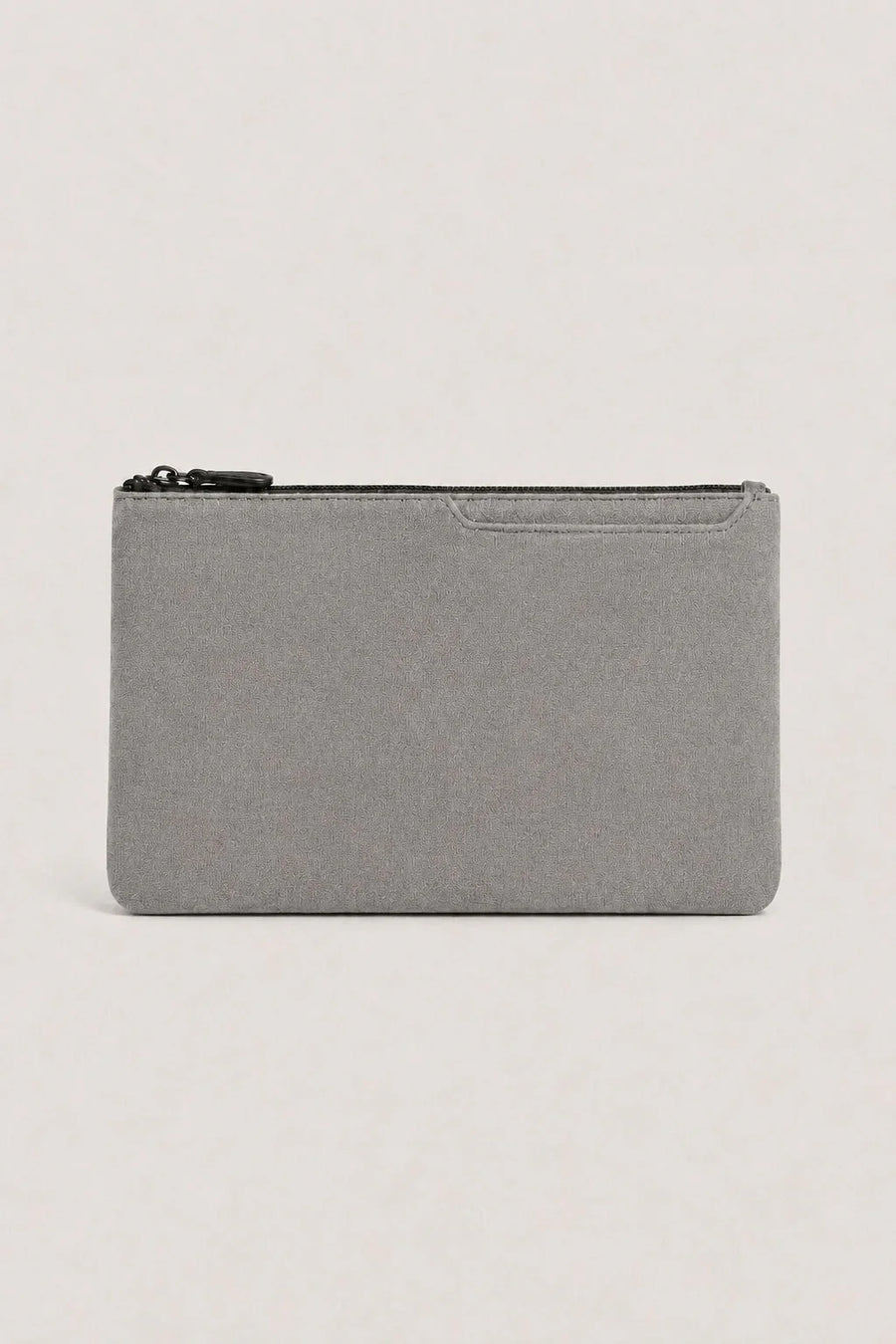 La pochette Forte Alcantara gris clair